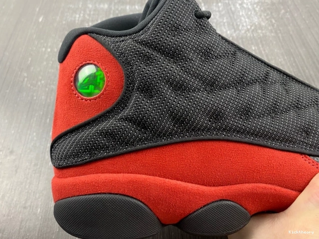 Kicktheory Bred (2017) Jordan Retro 13 414571-004 0815